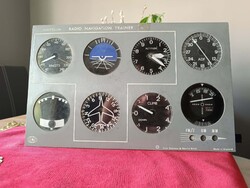 Ritka Airtour 1970-es évekből Repülő Navigation szimulátor mechanikus oktatótábla  rádióvonalas