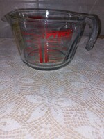Pyrex , jénai mérőedény