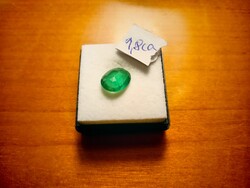 Teljesen átlátszó, értékes tömött zöld(császári zöld) 1.8 ct.