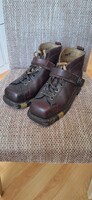 1954 M Rákosi katonai síbakancs