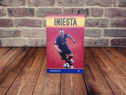 Matt & Tom Oldfield - Iniesta (Focihősök 6.)