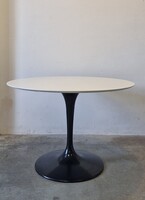 Knoll Tulip étkezőasztal replika, hasonmás
