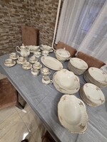Bernadotte porcelán ét- és kávés készlet