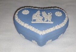 Wedgwood szív alakú ékszertartó doboz, (bonbonier)