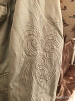 REFREE - HÍMZETT - VÁSZON DZSEKI - mell - 84 cm - hossz - 52 cm  - PAMUT - KÉPEK SZERINT
