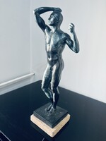 Sergey Eylanbekov- Az érckor  Bronz szobor