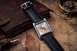Retro Square Quartz Watch, Genuine Leather Strap – faulty, for repair/donor