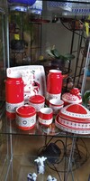 Hollóházi régi porcelánok (piros)