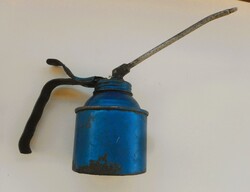 Régi olajozó tartály (pumpás)