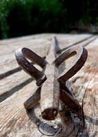 Old Folk Forged Iron Skewer