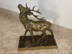 Nagy méretű réz szarvas
