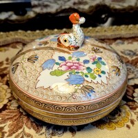 Herendi halfogós nagyméretű Cubash mintás, dúsan festett porcelán bonbonier