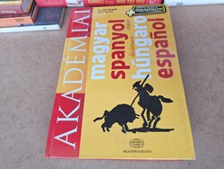 Akadémiai magyar-spanyol szótár. 4500.-Ft