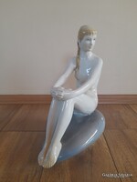 Antik Zsolnay porcelán nagy akt
