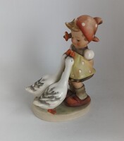 Hummel Goebel porcelán bűbájos Libás Lány!
