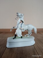 Régi Herendi porcelán Lovát fékező csíkós