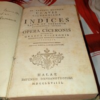 1777-es évszámot és a rozsnyói Soltész professzornak szóló korabeli bejegyzés