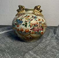 Kis méretű kínai porcelánedény!