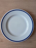 Kék peremű Alföldi porcelán süteményes tányér