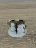 Nyulak esernyő alatt – Hollóházi Porcelángyár
