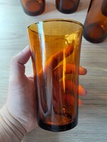 Gyönyörű borostyán színű vizespoharak (3 dl, 5 db együtt)
