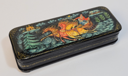 Beautiful vintage/old, hand-painted miniature Palekh Soviet lacquer item / jewelry box / decorative box