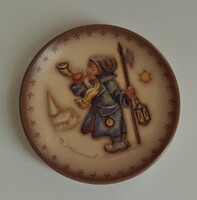 M.J. Hummel Goebel 8,3 cm tányérka 1972 -es motívum második kiadás