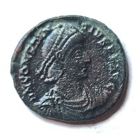 Római bronz CONSTANTIUS II Fel Temp Reparatio lándzsás lovas (P43)