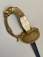 Saber rapier