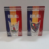 2 db Románia souvenír üveg pálinkáspohár.