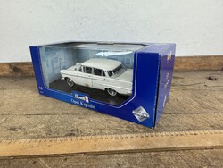 -AX861- Revell Opel Kapitan 1 18 fém modellautó ritka retro fémmodell makett játékautó OVP dobozos