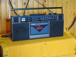 NOVA CTR 1879 vintage stereo radio-cassette recorder – Quelle – working cassette player