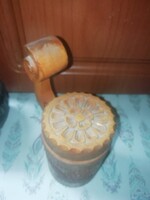 Beautiful Carved Wooden Tobacco Holder, Incredible auctions and promotions ongoing! Take it - Take it