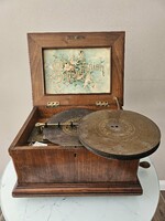Symphonion Music Box (from the 1890s)
