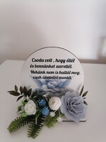 Plaque urn ornament