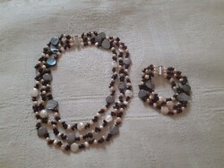 Three-strand Mother-of-Pearl, Cultured Pearl, and Garnet Jewelry Set