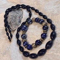 Porcelain jewelry set