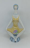 Zsolnay porcelán lány szőlővel Török János "RITKA"!