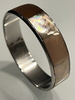 Pink mother-of-pearl inlay bracelet, 6.8 cm inner diameter