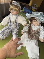 Porcelán fejű baba 2db egyik sérült