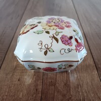 Zsolnay Pillangó mintás porcelán bonbonier