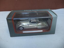 Atlas Editions Silver Cars Collection 1/43 - Auto Alfa Romeo 6C 2500 SS (7559)