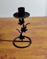 Leaf-patterned wrought iron candle holder