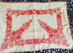Embroidery cushion covers
