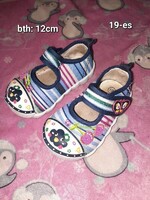 Girl's Half Shoes Size 19