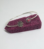 Silver reif bracelet/WRISTBAND with ruby stone, lotus flower