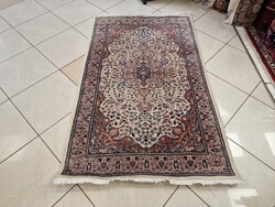 Hand-knotted 100x163 cm wool Persian rug M53