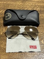 Ray-Ban Aviator!