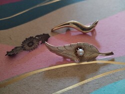 Vintage bross csomag – 3 db elegáns, retro kitűző (gyöngyös, virágos, absztrakt)