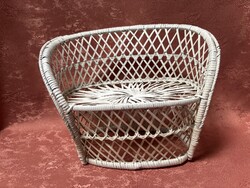 Fonott rattan babafotel, bababútor, játékbaba, porcelánbaba bútor